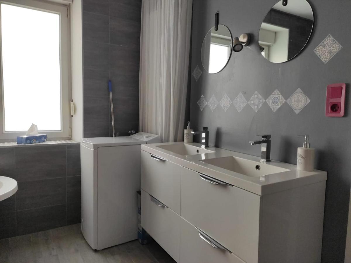 Appartement Cosy Centre-Ville Wifi Parking Шарлевиль-Мезьер Экстерьер фото