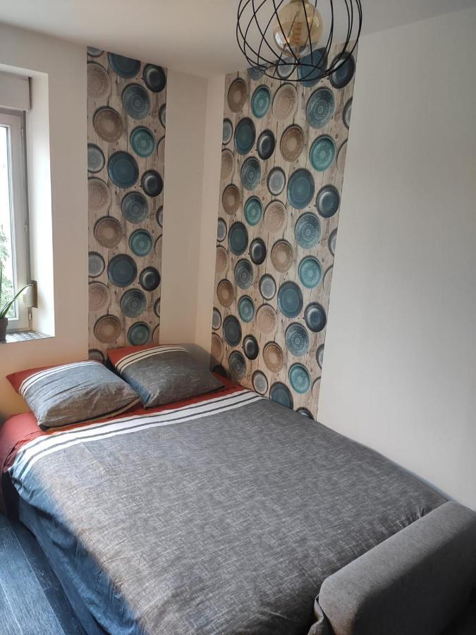 Appartement Cosy Centre-Ville Wifi Parking Шарлевиль-Мезьер Экстерьер фото